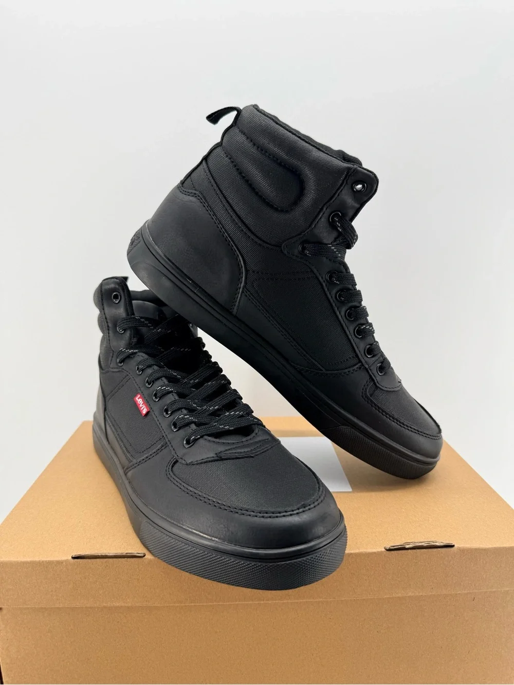 Levis levi high